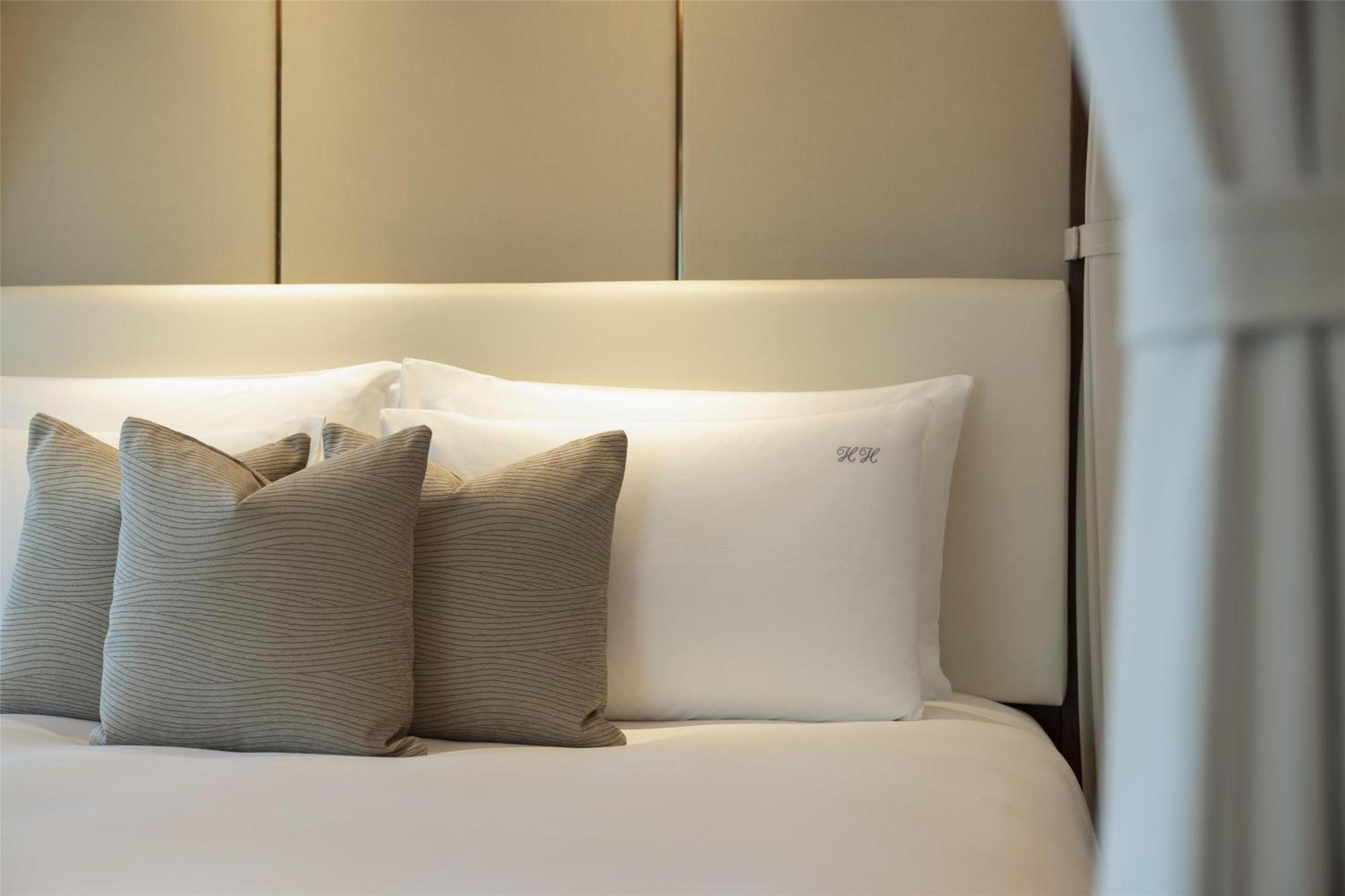 Siam Kempinski Hotel Банкок Екстериор снимка