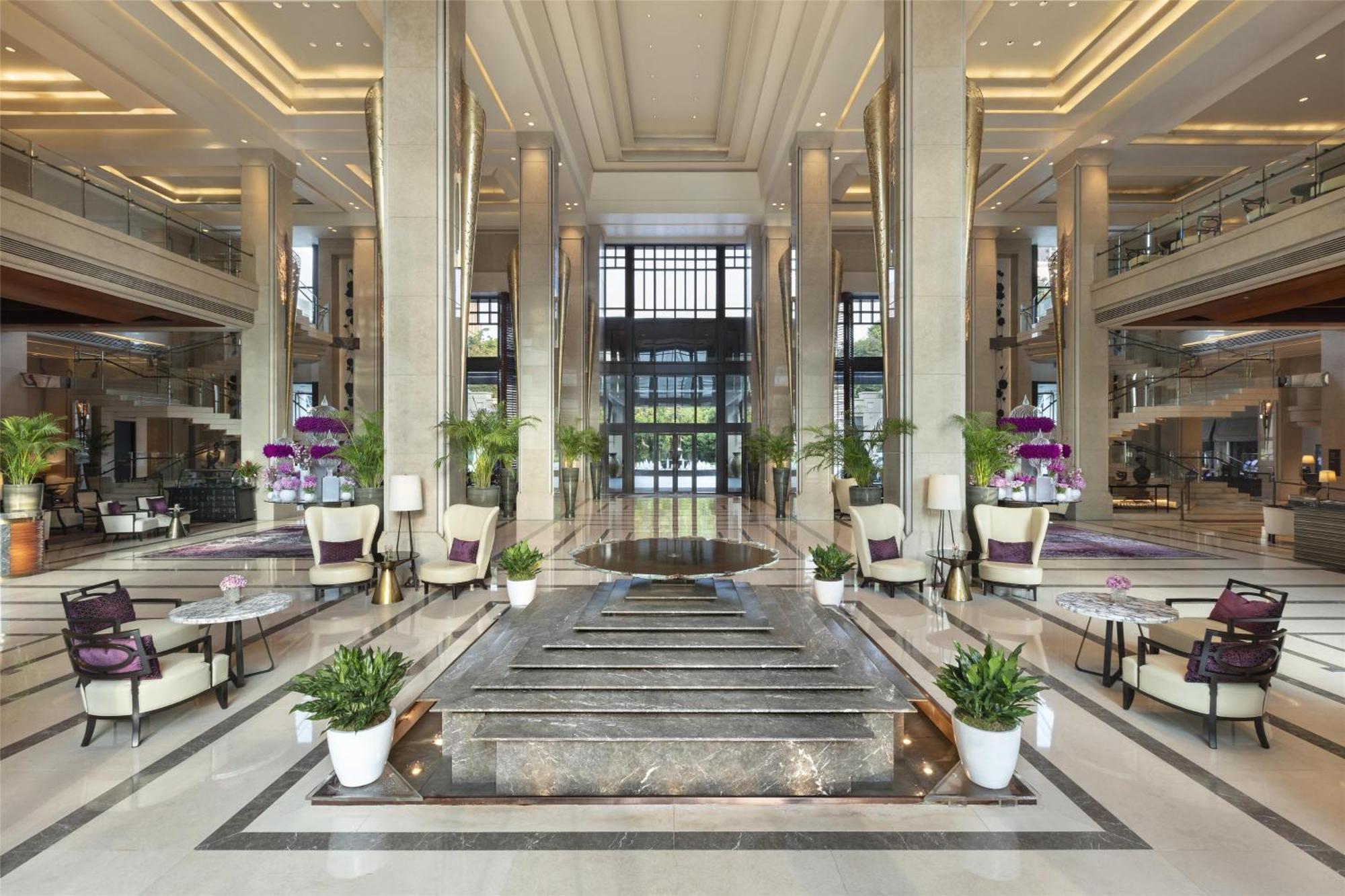 Siam Kempinski Hotel Банкок Екстериор снимка